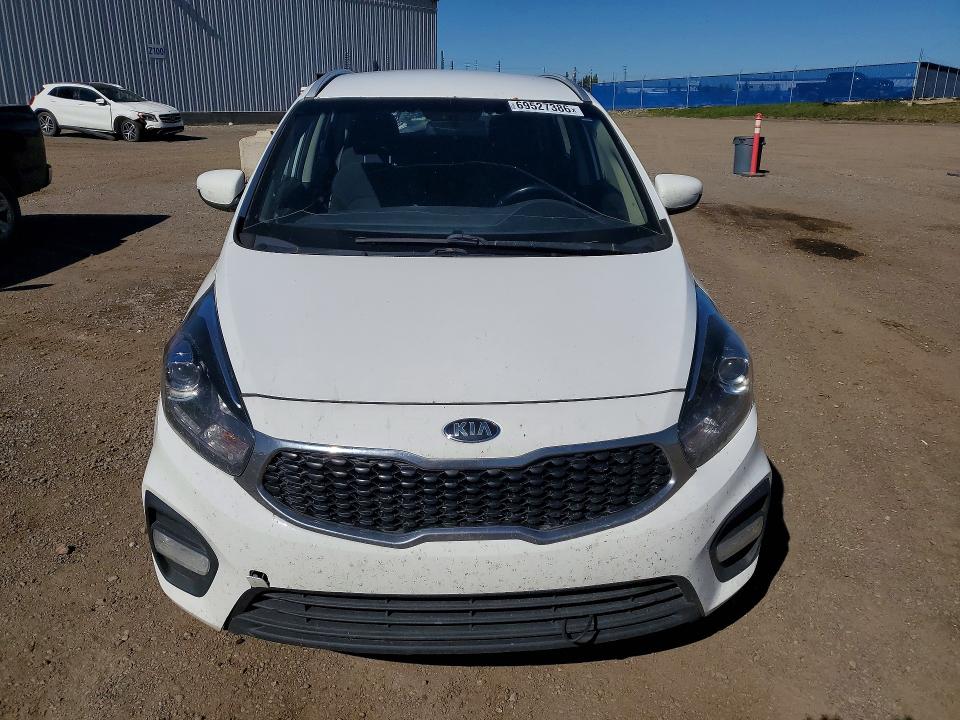 Продаж на аукціоні авто 2017 Kia Rondo, vin: KNAHT8A3XH7180329, номер лоту: 69527386