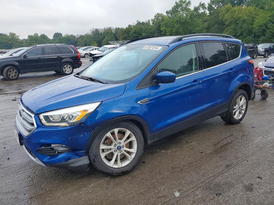 Auction sale of the 2017 Ford Escape, vin: 1FMCU9GD3HUE89492, lot number: 67831816