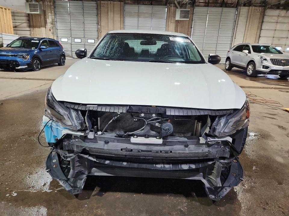 69907516 :رقم المزاد ، 1N4BL4DV9SN379461 vin ، 2025 Nissan Altima مزاد بيع