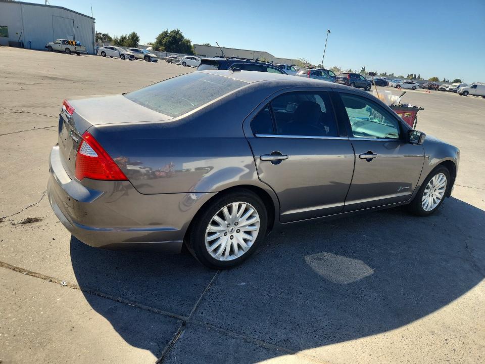 Продаж на аукціоні авто 2011 Ford Fusion, vin: 3FADP0L30BR292521, номер лоту: 70672656