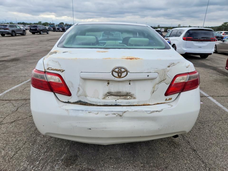 70127546 :رقم المزاد ، 4T1BE46K77U652588 vin ، 2007 Toyota Camry مزاد بيع