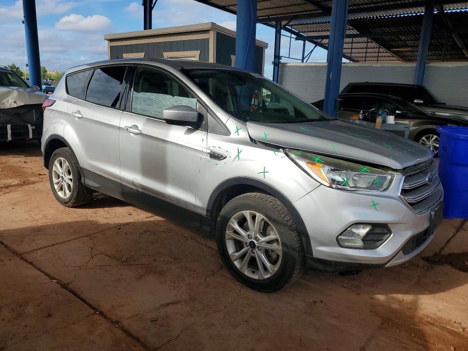 2019 Ford Escape მანქანა იყიდება აუქციონზე, vin: 1FMCU9GD7KUB06953, აუქციონის ნომერი: 68884546