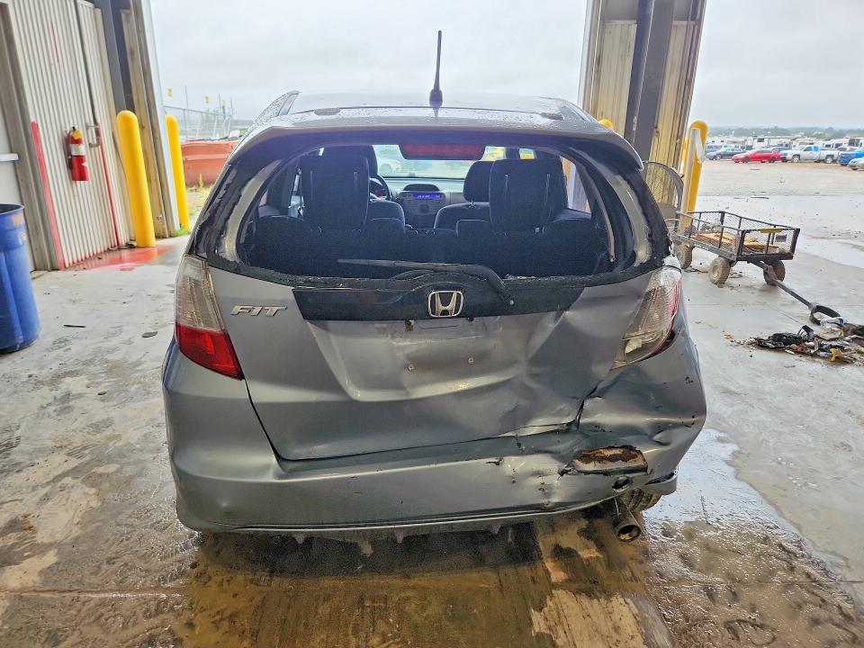 Продажа на аукционе авто 2011 Honda Fit, vin: JHMGE8H58BC020043, номер лота: 68277376