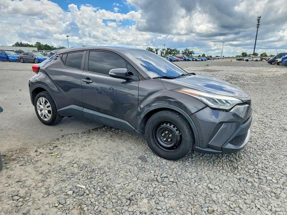 2021 Toyota C-hr მანქანა იყიდება აუქციონზე, vin: NMTKHMBX5MR123958, აუქციონის ნომერი: 67042736