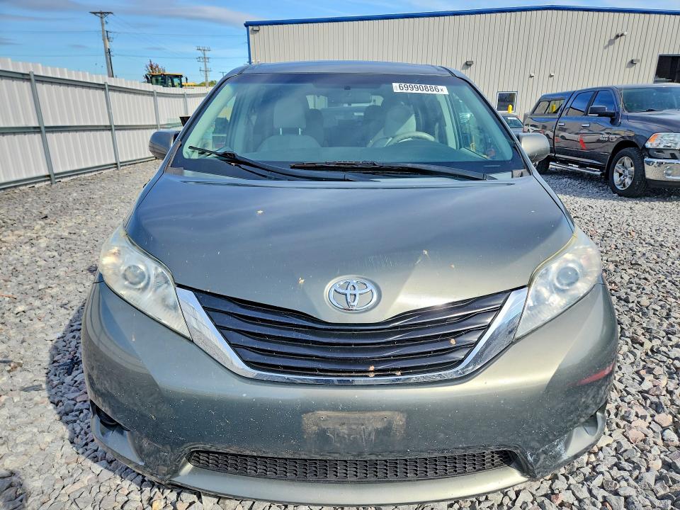 Продажа на аукционе авто 2012 Toyota Sienna, vin: 5TDKA3DC7CS013406, номер лота: 69990886
