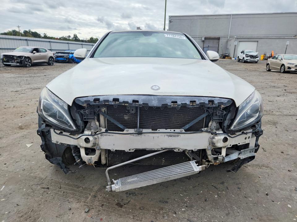 Продажа на аукционе авто 2015 Mercedes-benz C, vin: 55SWF4KBXFU064439, номер лота: 71184156