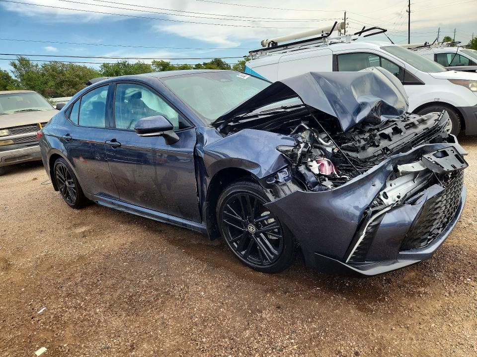 Продаж на аукціоні авто 2026 Toyota Camry, vin: 4T1DAACK3TU744556, номер лоту: 69180306
