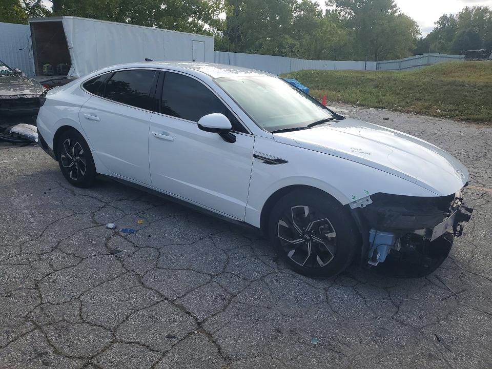 Продажа на аукционе авто 2025 Hyundai Sonata, vin: KMHL64JA7SA508162, номер лота: 69858906