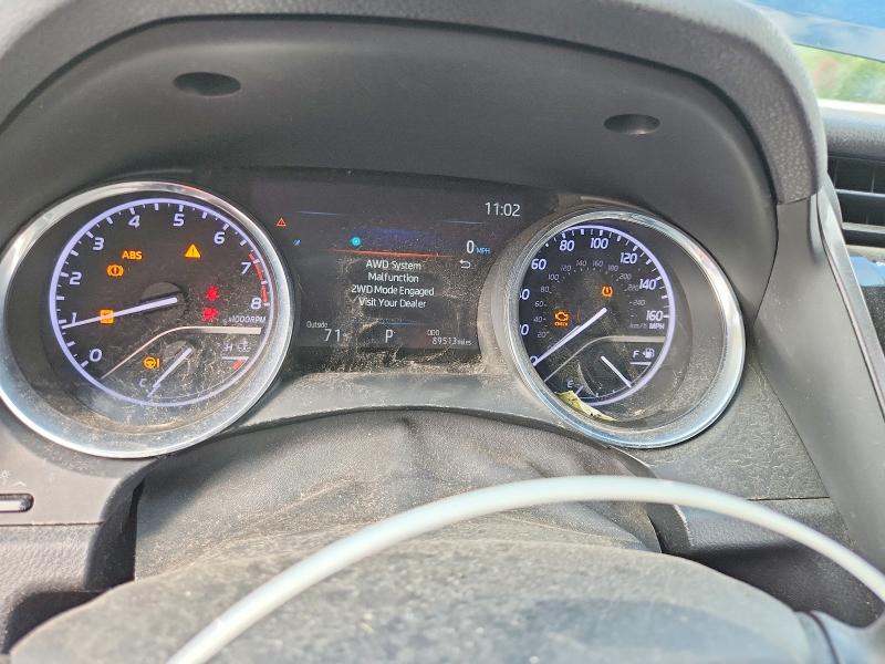 69681146 :رقم المزاد ، 4T1C11BK2LU013260 vin ، 2020 Toyota Camry مزاد بيع