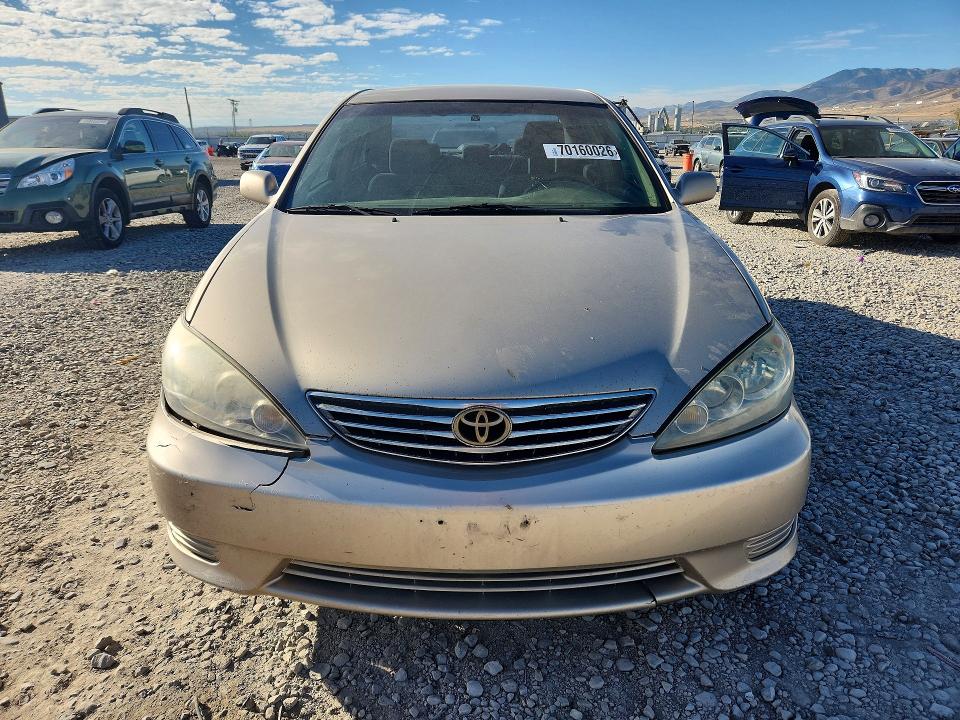 Продажа на аукционе авто 2005 Toyota Camry, vin: 4T1BE32K75U086073, номер лота: 70160026