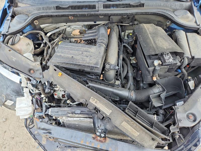 68044296 :رقم المزاد ، 3VW2B7AJ5HM412858 vin ، 2017 Volkswagen Jetta مزاد بيع