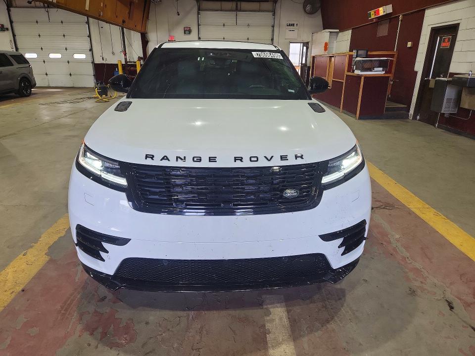 Продажа на аукционе авто 2025 Land Rover Range Rover Velar, vin: SALYL2EX3SA810806, номер лота: 70698496