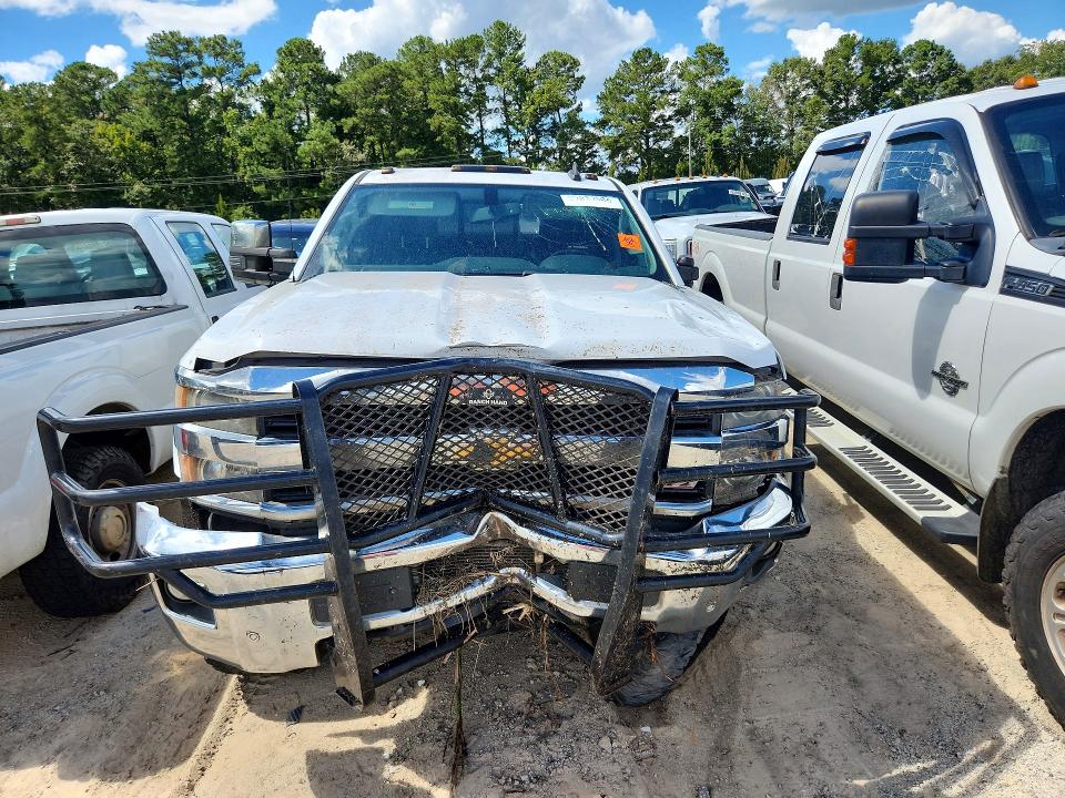 67837286 :رقم المزاد ، 1GC1KWE80FF633569 vin ، 2015 Chevrolet Silverado مزاد بيع