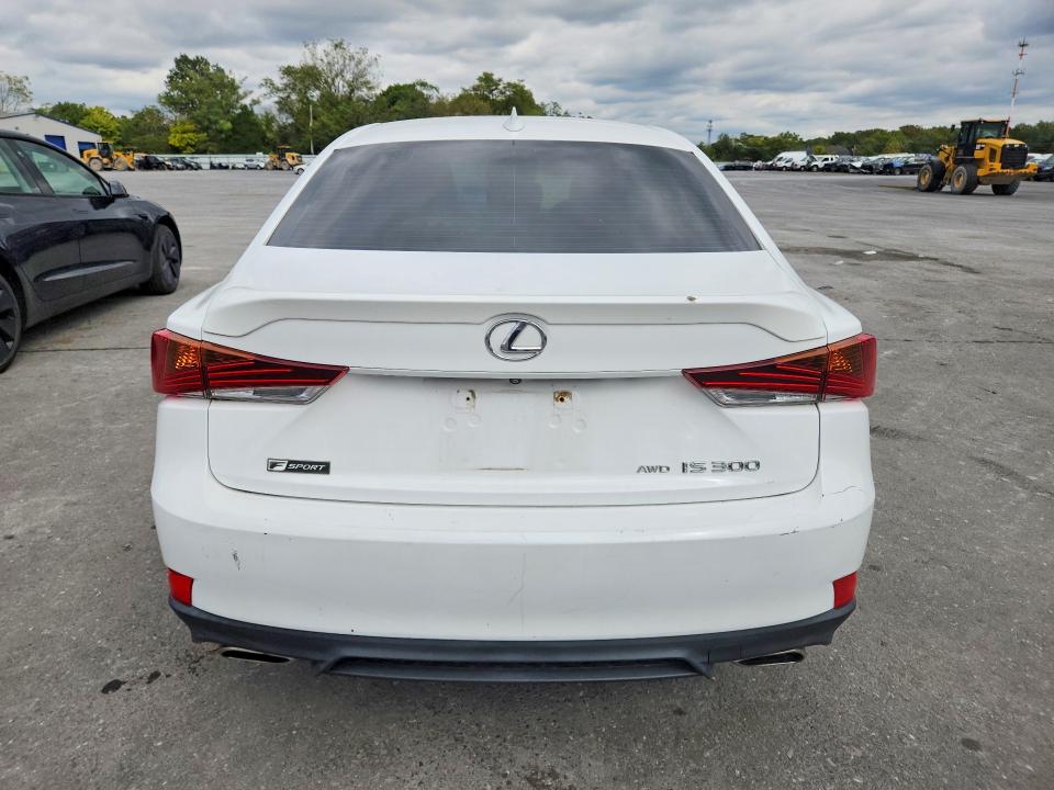 70349456 :رقم المزاد ، JTHC81D26J5031876 vin ، 2018 Lexus Is مزاد بيع