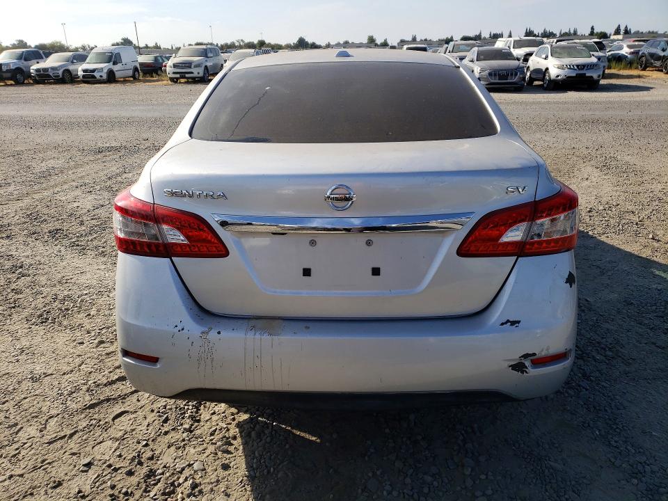 2015 Nissan Sentra მანქანა იყიდება აუქციონზე, vin: 3N1AB7AP2FY250683, აუქციონის ნომერი: 69580076