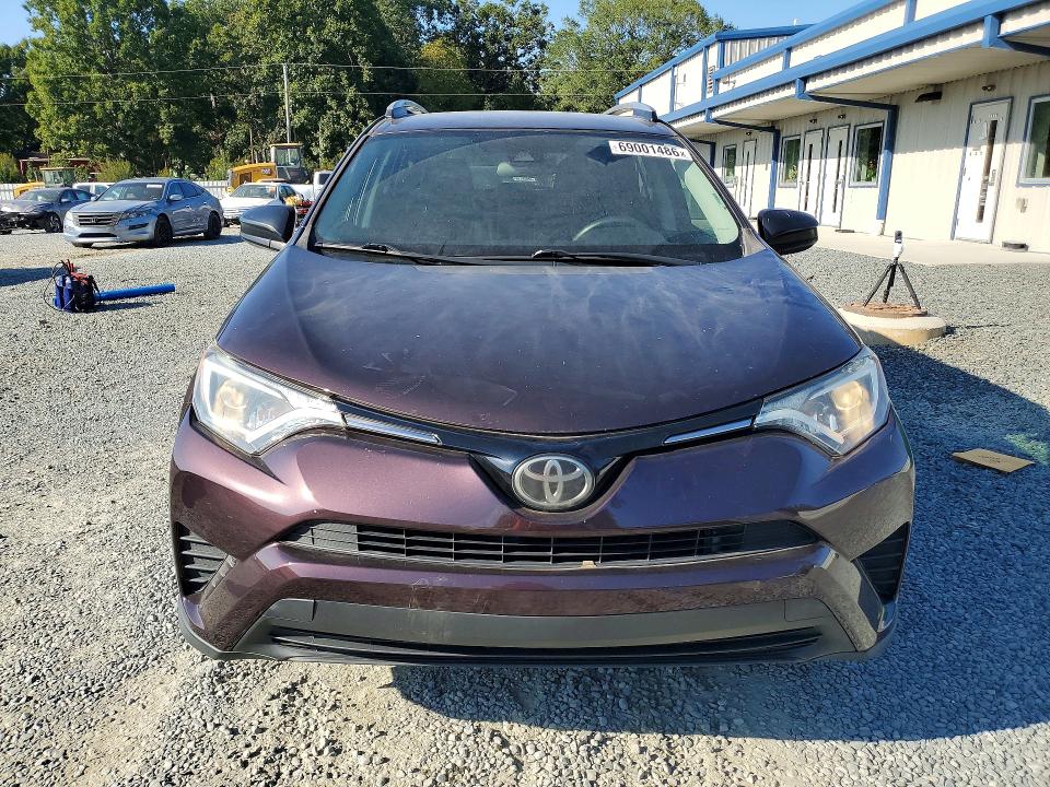 2017 Toyota Rav4 მანქანა იყიდება აუქციონზე, vin: 2T3ZFREV2HW321026, აუქციონის ნომერი: 69001486