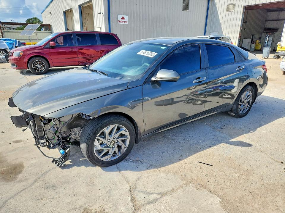 67616386 :رقم المزاد ، KMHLM4DJ6RU113464 vin ، 2024 Hyundai Elantra مزاد بيع