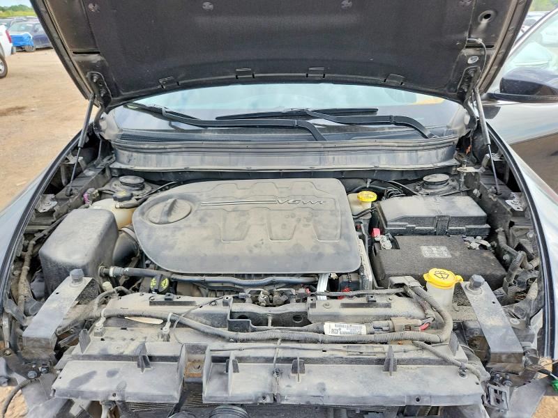 67092066 :رقم المزاد ، 1C4PJMCS7FW709238 vin ، 2015 Jeep Cherokee مزاد بيع