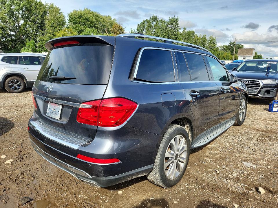 67852246 :رقم المزاد ، 4JGDF7CE9DA102022 vin ، 2013 Mercedes-benz Gl مزاد بيع