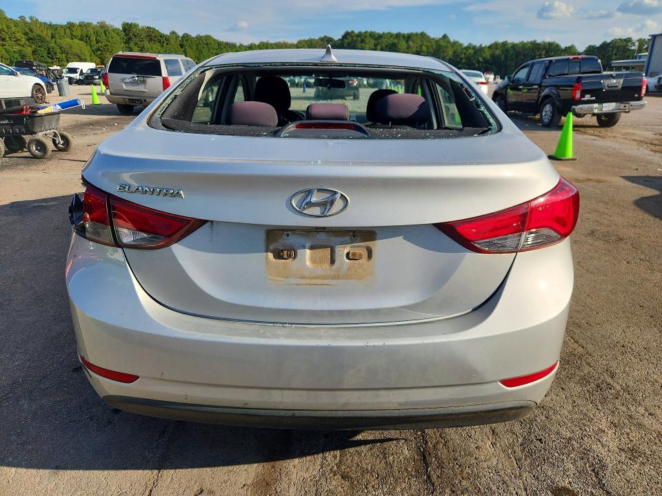 Продажа на аукционе авто 2015 Hyundai Elantra, vin: 5NPDH4AE8FH637600, номер лота: 67926366