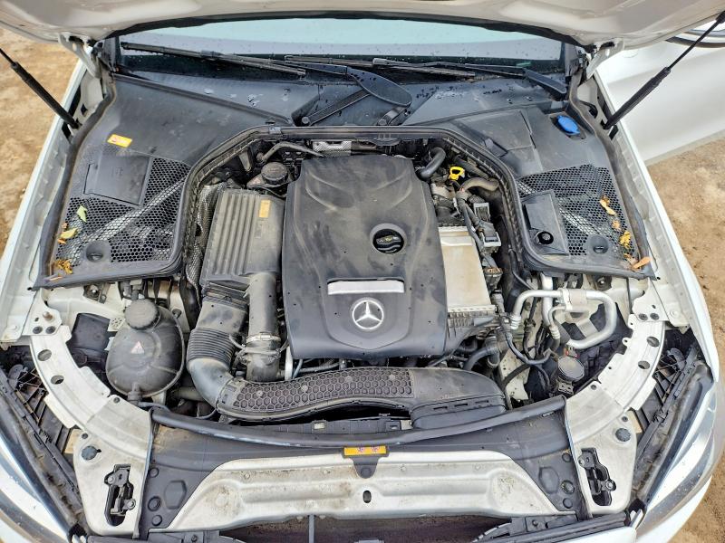 Продажа на аукционе авто 2016 Mercedes-benz C, vin: 55SWF4KB4GU146832, номер лота: 69615236