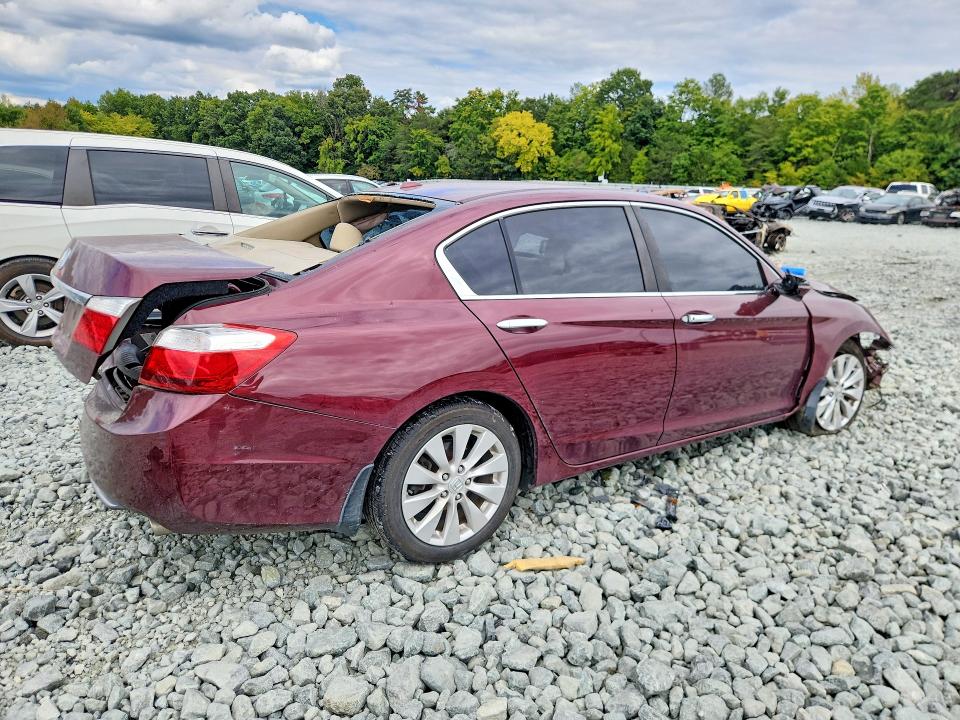 Продажа на аукционе авто 2015 Honda Accord, vin: 1HGCR2F88FA009643, номер лота: 70978156