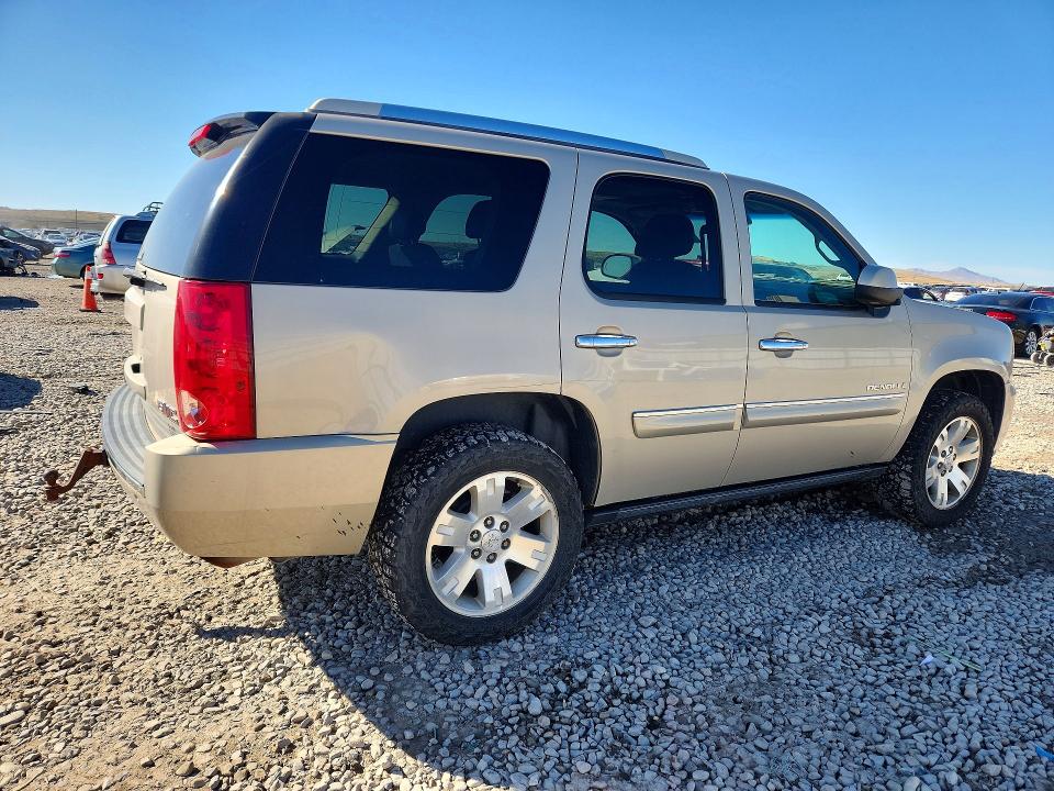 Продажа на аукционе авто 2007 Gmc Yukon, vin: 1GKFK63847J338101, номер лота: 70374056