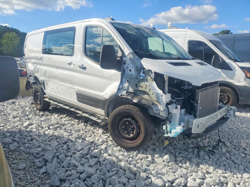 69044806 :رقم المزاد ، 1FTBR1Y82TKA63477 vin ، 2026 Ford Transit 250 مزاد بيع