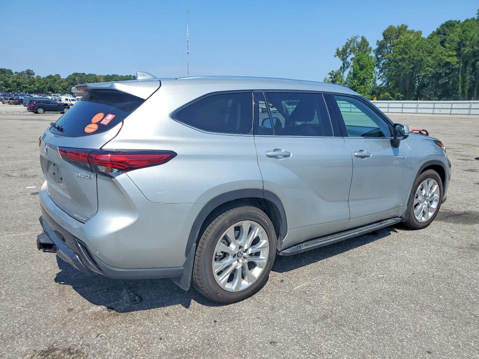 66718596 :رقم المزاد ، 5TDXBRCH7MS520049 vin ، 2021 Toyota Highlander Hybrid مزاد بيع