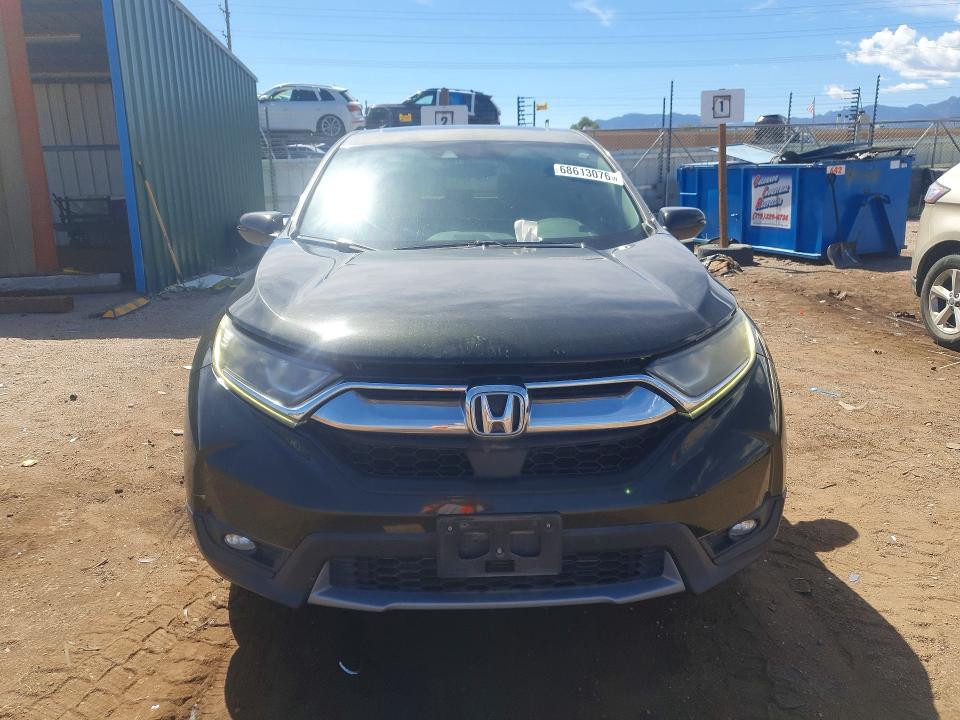 68613076 :رقم المزاد ، 2HKRW2H55HH679232 vin ، 2017 Honda Cr-v مزاد بيع