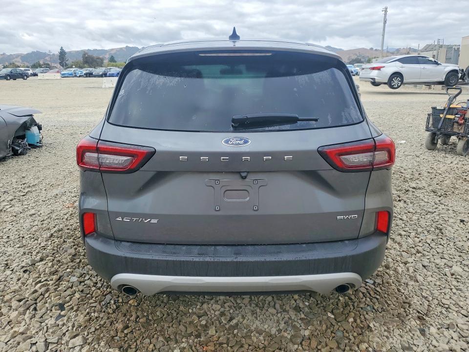 69575826 :رقم المزاد ، 1FMCU9GN8SUA88746 vin ، 2025 Ford Escape مزاد بيع