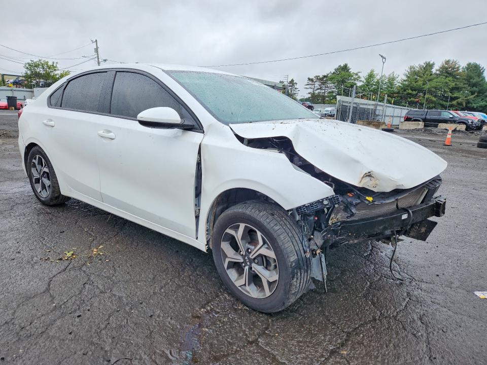 Продажа на аукционе авто 2021 Kia Forte, vin: 3KPF24AD1ME271935, номер лота: 67038586