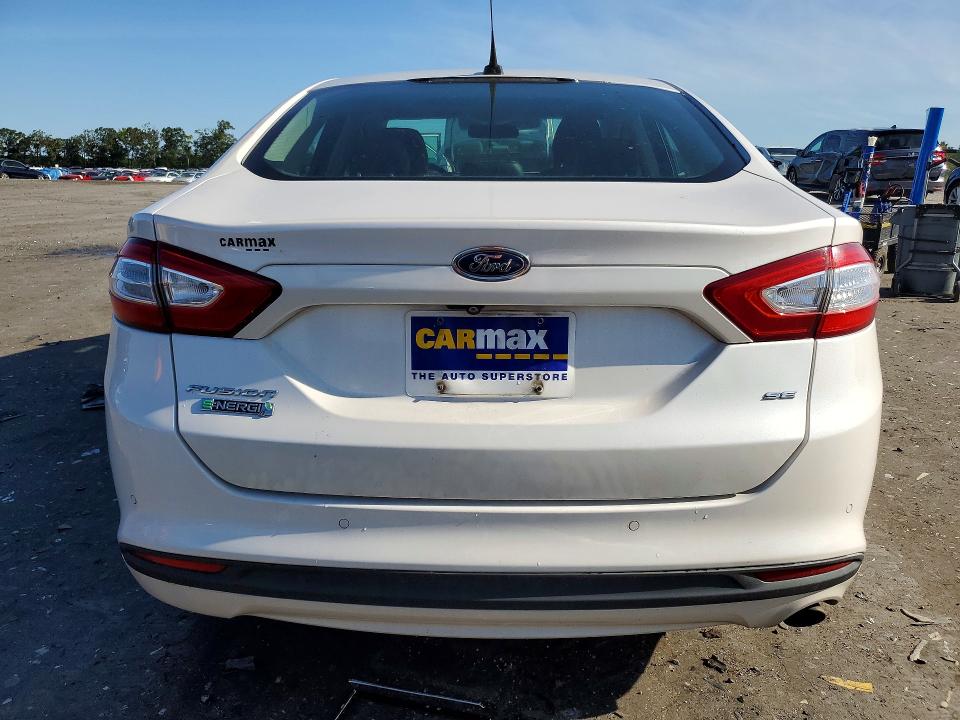 68107686 :رقم المزاد ، 3FA6P0PU4GR309646 vin ، 2016 Ford Fusion مزاد بيع