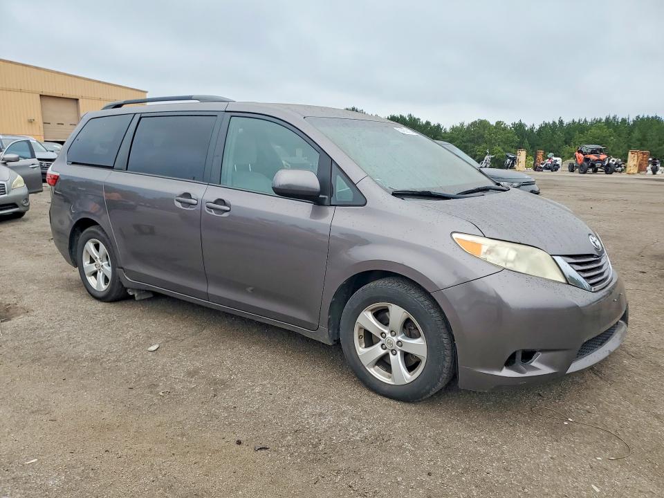 Aukcja sprzedaży 2015 Toyota Sienna, vin: 5TDKK3DC0FS611032, numer aukcji: 69455816