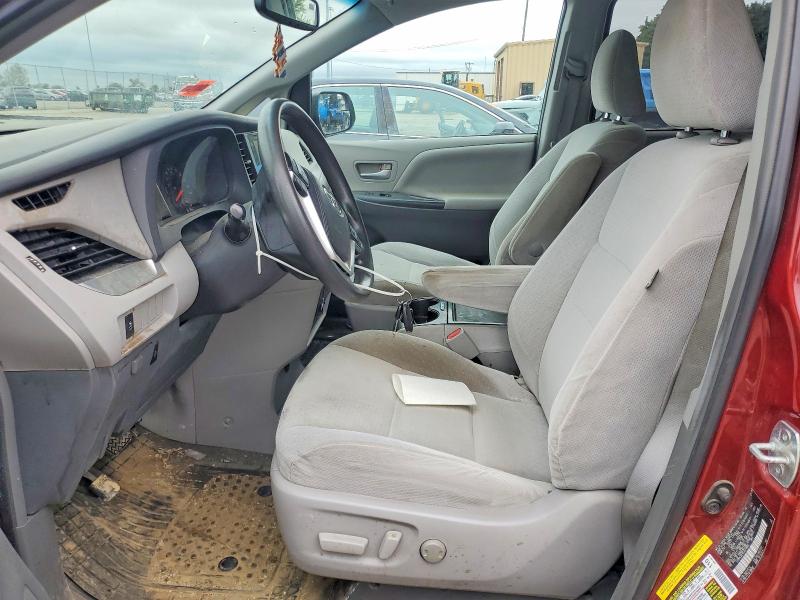 Продажа на аукционе авто 2015 Toyota Sienna, vin: 5TDKK3DCXFS574880, номер лота: 69489226