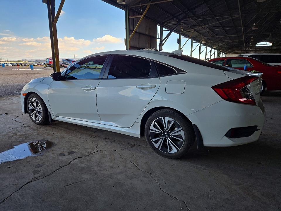 Продажа на аукционе авто 2018 Honda Civic, vin: JHMFC1F75JX007772, номер лота: 71284796