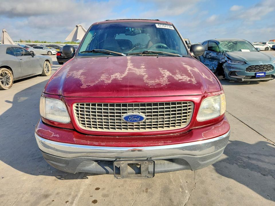 67784776 :رقم المزاد ، 1FMRU15LX1LA01074 vin ، 2001 Ford Expedition مزاد بيع