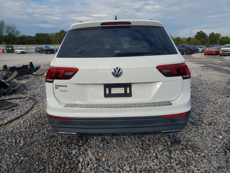 67690676 :رقم المزاد ، 3VV3B7AX4KM174196 vin ، 2019 Volkswagen Tiguan مزاد بيع