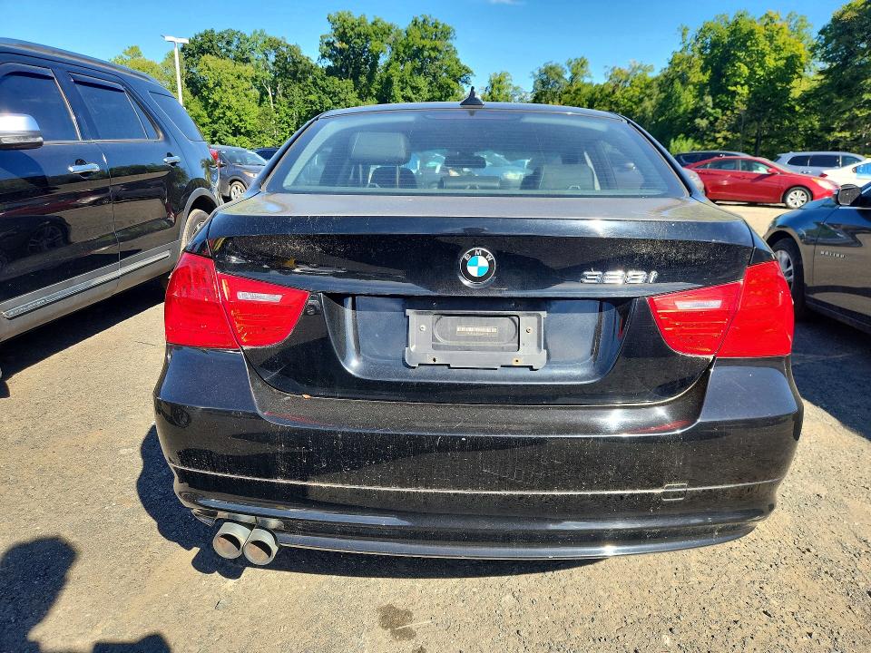 67098566 :رقم المزاد ، WBAPK5C51AA649778 vin ، 2010 Bmw 328 مزاد بيع