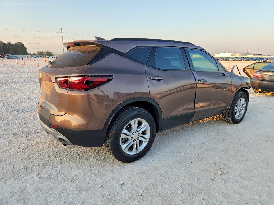 69710006 :رقم المزاد ، 3GNKBBRA7KS700305 vin ، 2019 Chevrolet Blazer مزاد بيع