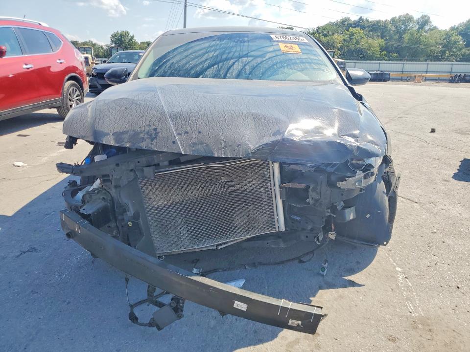 67662066 :رقم المزاد ، KMHLS4AG8NU369677 vin ، 2022 Hyundai Elantra مزاد بيع