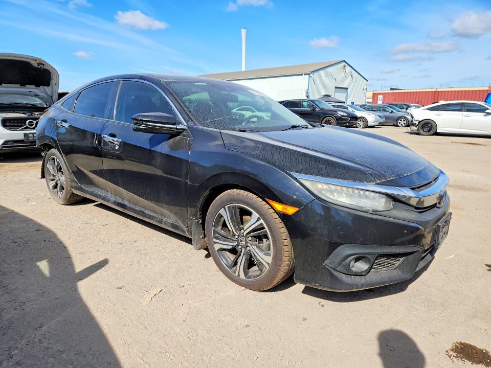 67983536 :رقم المزاد ، 2HGFC1F95GH113785 vin ، 2016 Honda Civic مزاد بيع