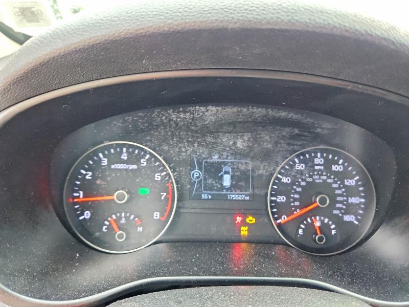 69287686 :رقم المزاد ، KNDPMCAC2J7437388 vin ، 2018 Kia Sportage مزاد بيع
