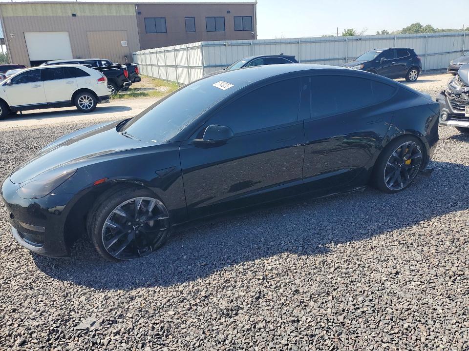 67843276 :رقم المزاد ، 5YJ3E1EBXKF208566 vin ، 2019 Tesla Model 3 مزاد بيع