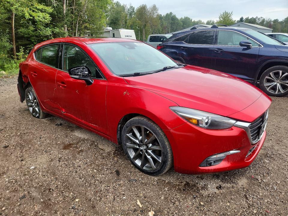 68546976 :رقم المزاد ، 3MZBN1M3XJM189790 vin ، 2018 Mazda 3 مزاد بيع