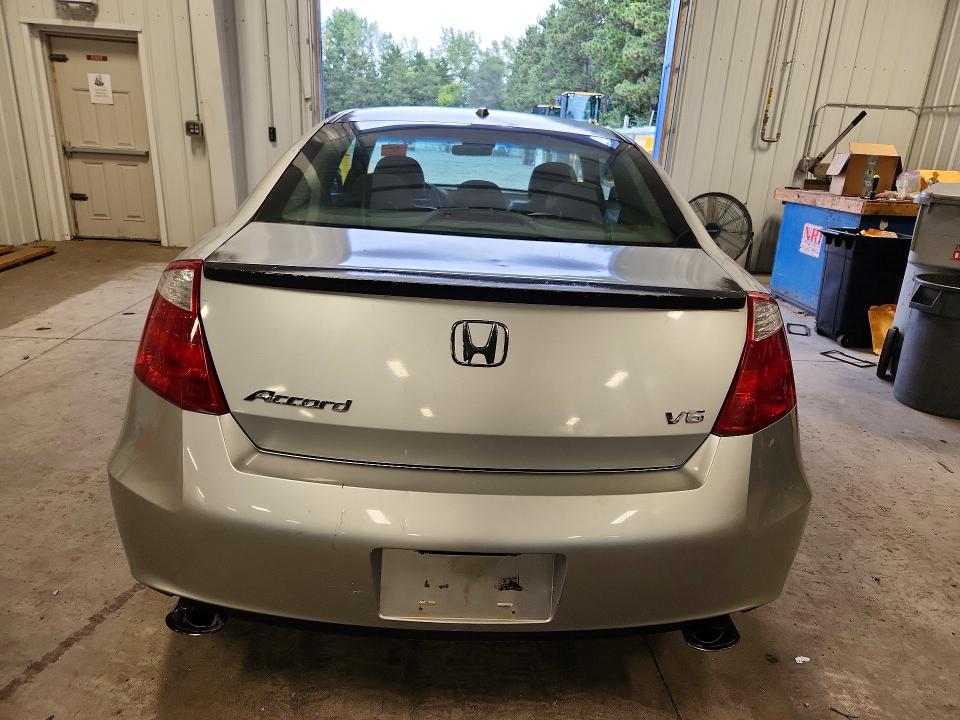 Aukcja sprzedaży 2010 Honda Accord, vin: 1HGCS2B83AA009780, numer aukcji: 68815506