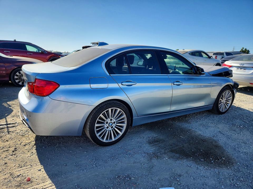 67445976 :رقم المزاد ، WBA3A5C57CF344776 vin ، 2012 Bmw 328 مزاد بيع