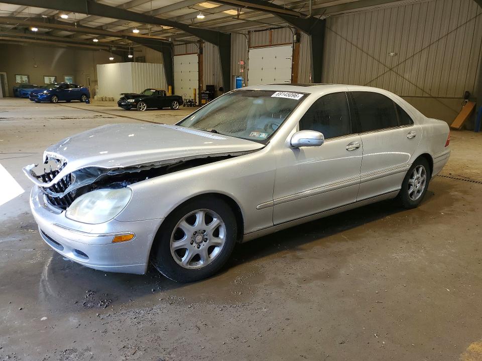 69145096 :رقم المزاد ، WDBNG70J11A147859         vin ، 2001 Mercedes-benz S مزاد بيع