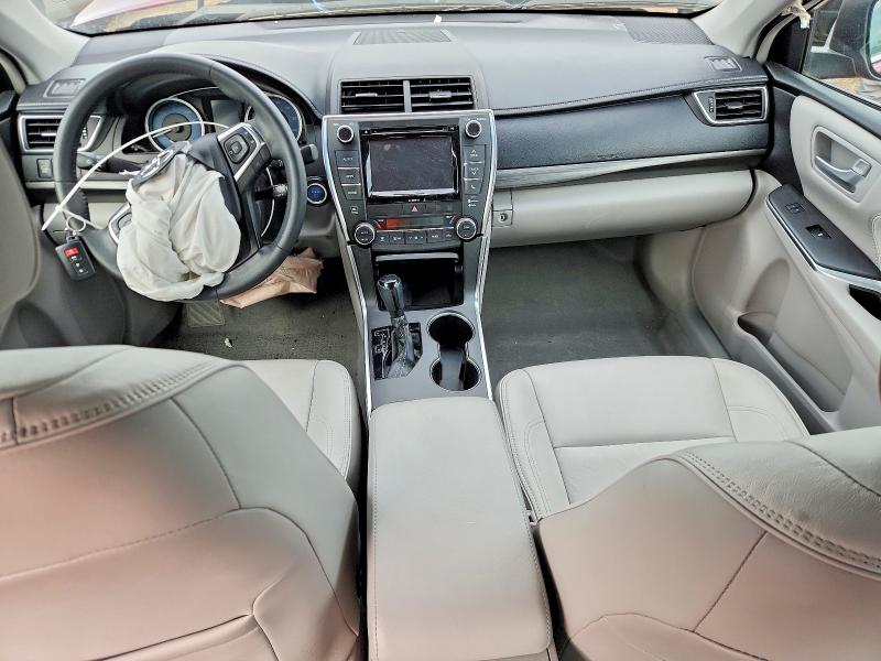 69300316 :رقم المزاد ، 4T1BD1FK1HU203944 vin ، 2017 Toyota Camry Hybrid مزاد بيع