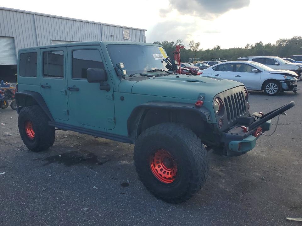 68923086 :رقم المزاد ، 1C4BJWFG4EL167383 vin ، 2014 Jeep Wrangler Unlimited مزاد بيع